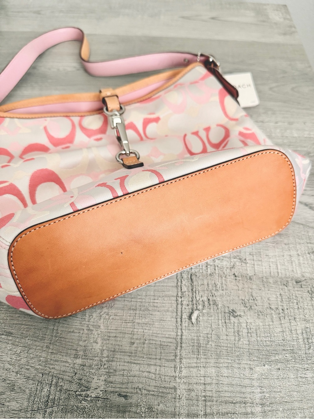 Coach Pink Purse Bag - Picture 6 of 10